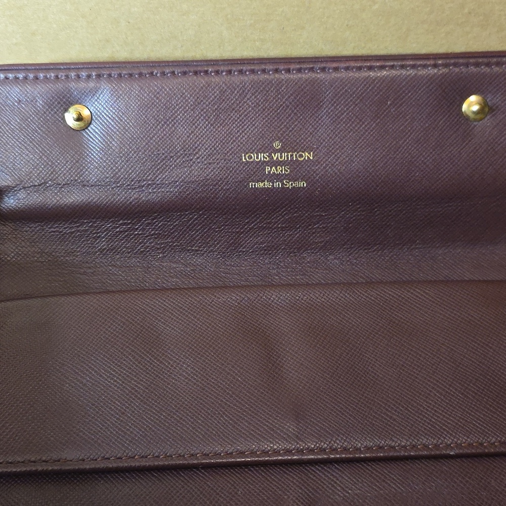 Louis Vuitton Vintage Josephine Denim Bordeaux Long Wallet - Picture 5 of 8